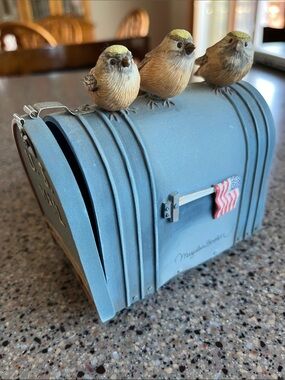 RARE Marjolein Bastin Wind-up Musical Mailbox